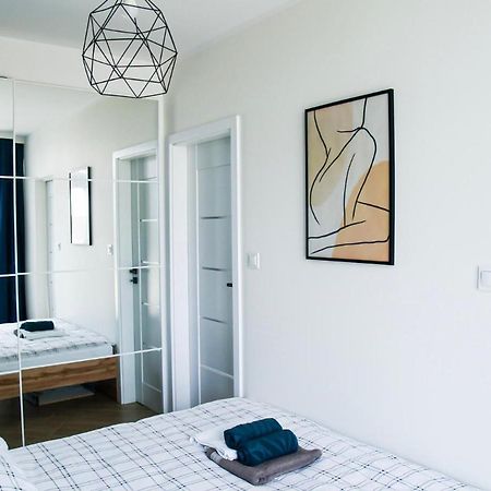 Nowoczesny Apartament Z Widokiem Na Jezioro Charzykowy Eksteriør billede